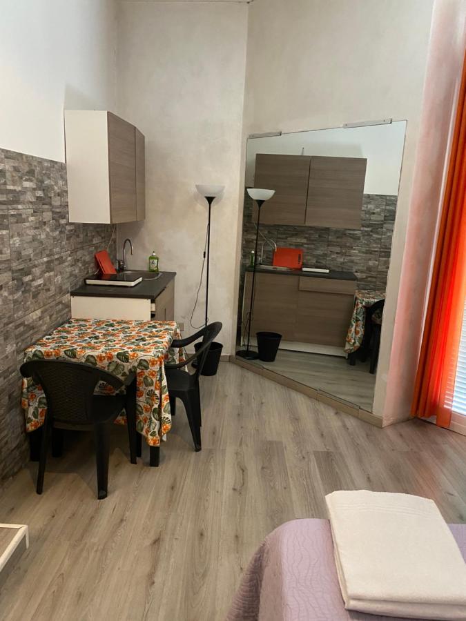 Cavour Guest House Βεντιμίλια Εξωτερικό φωτογραφία